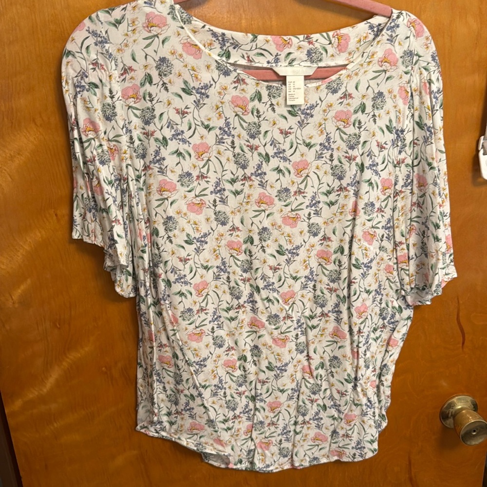 Floral top